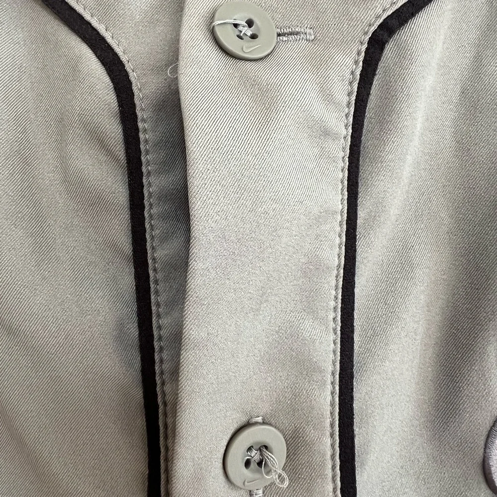 Nike men baseball